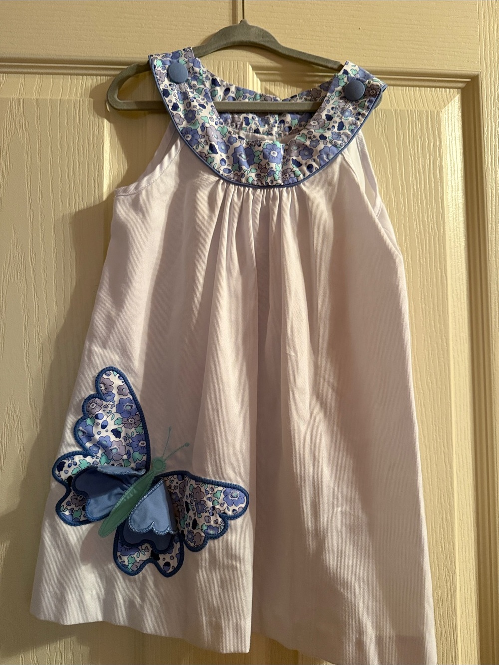 Girls Light Lavender Butterfly Appliqué Dress